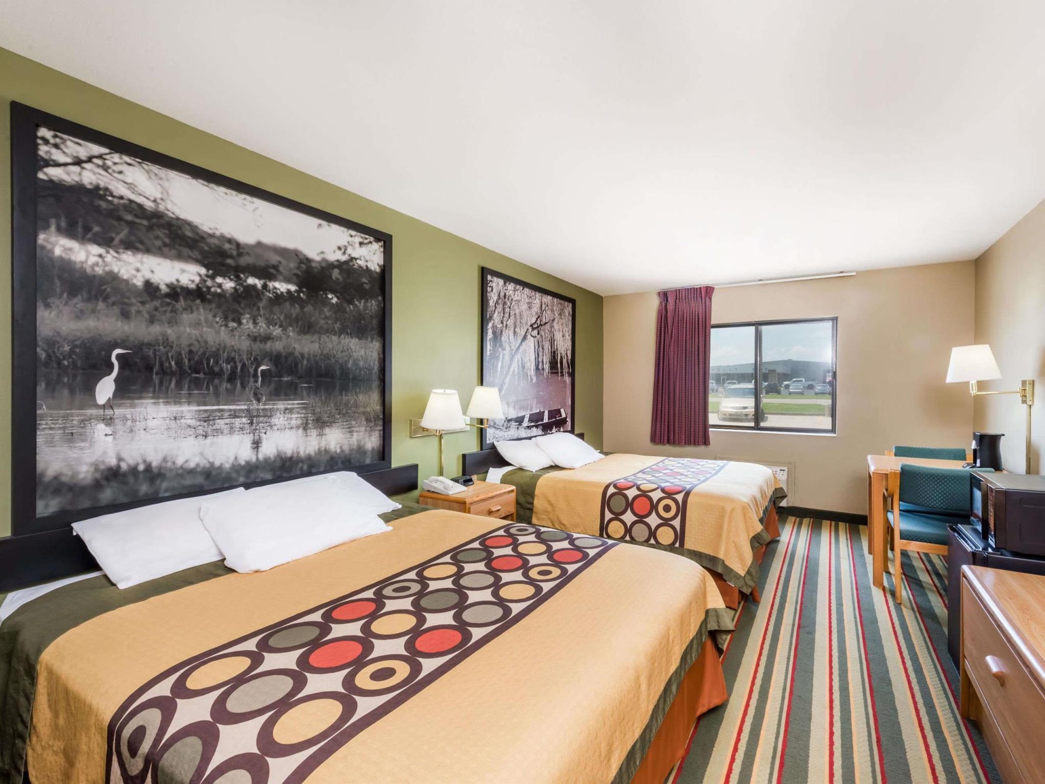 Super 8 By Wyndham Chanute Kültér fotó